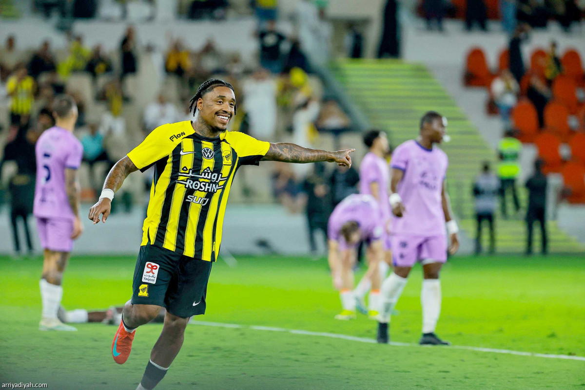 عودة برباعية