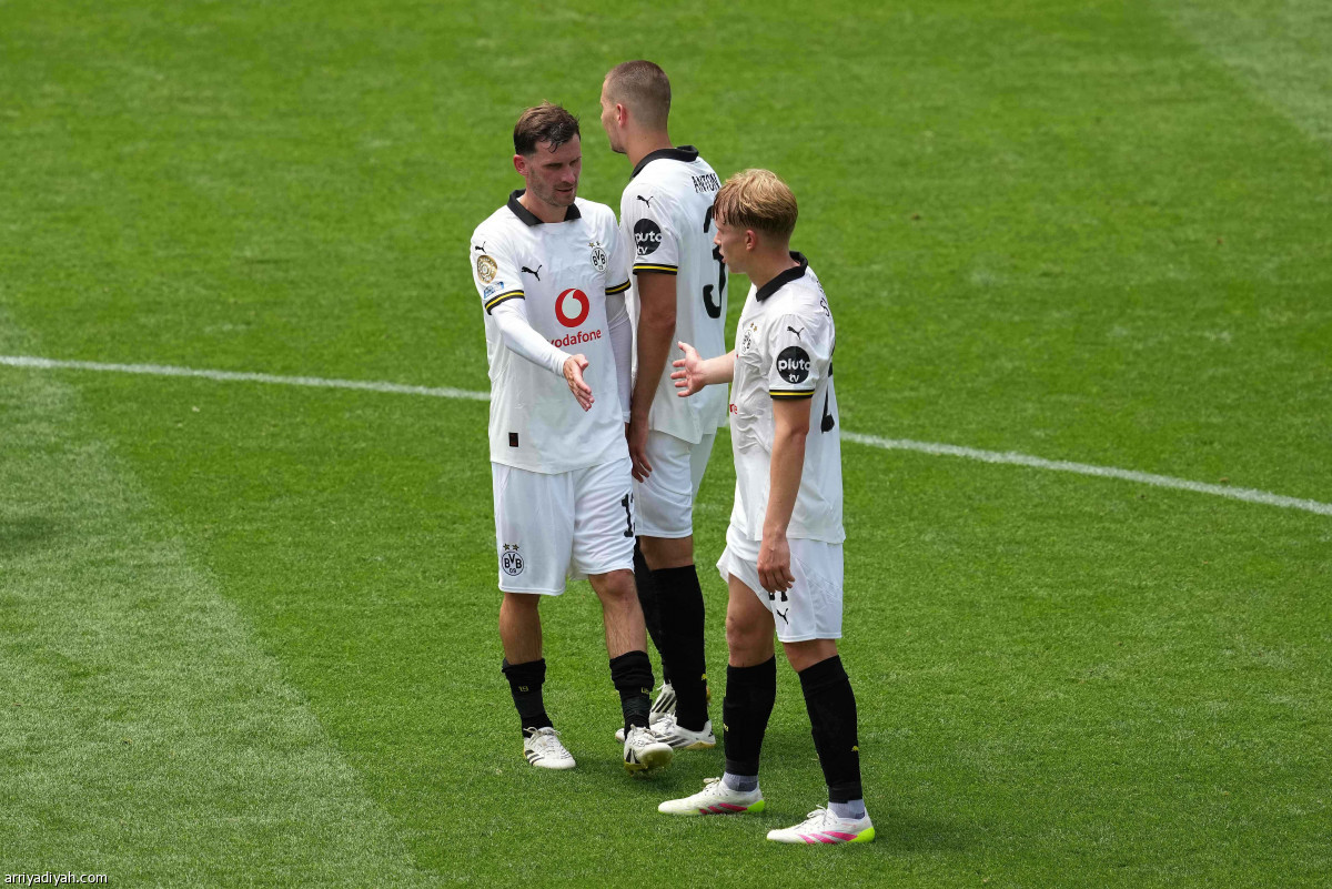 دورتموند.. الانتصار الأول