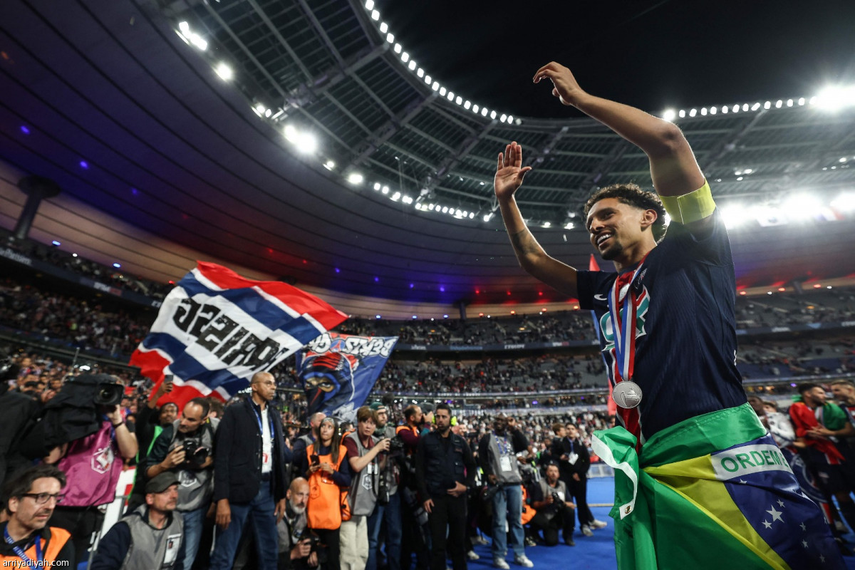 سهرة ذهبية في باريس