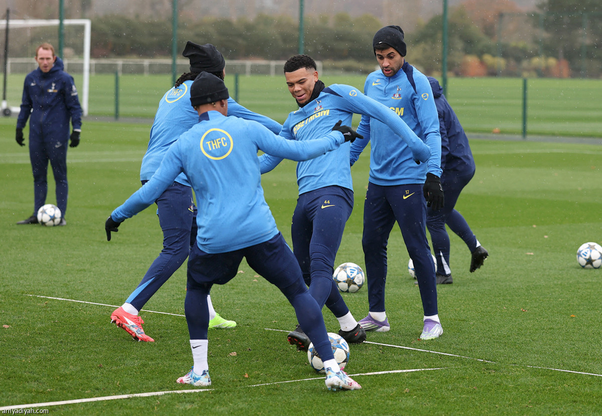 توتنام يستعد