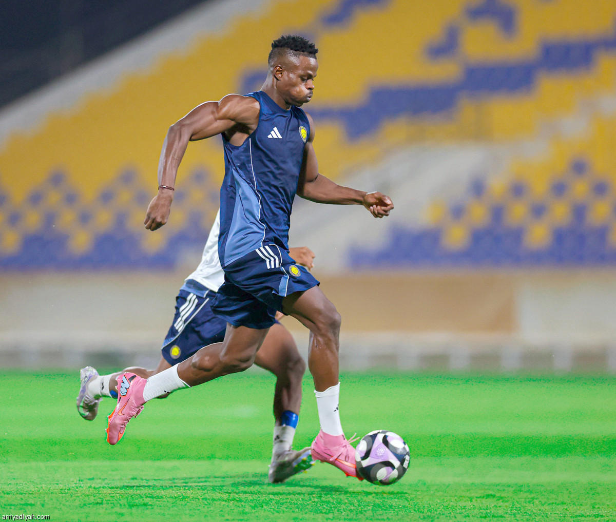 كمارا ينطلق