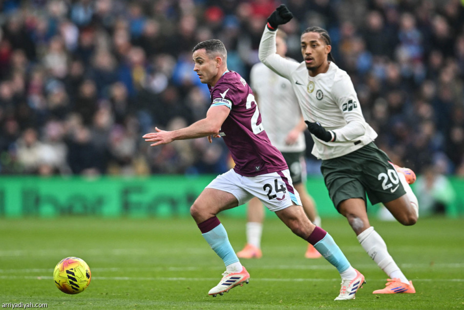 بالاس يصطاد «الذئاب».. وبرايتون وفولهام يكسبان برينتفورد وسندرلاند