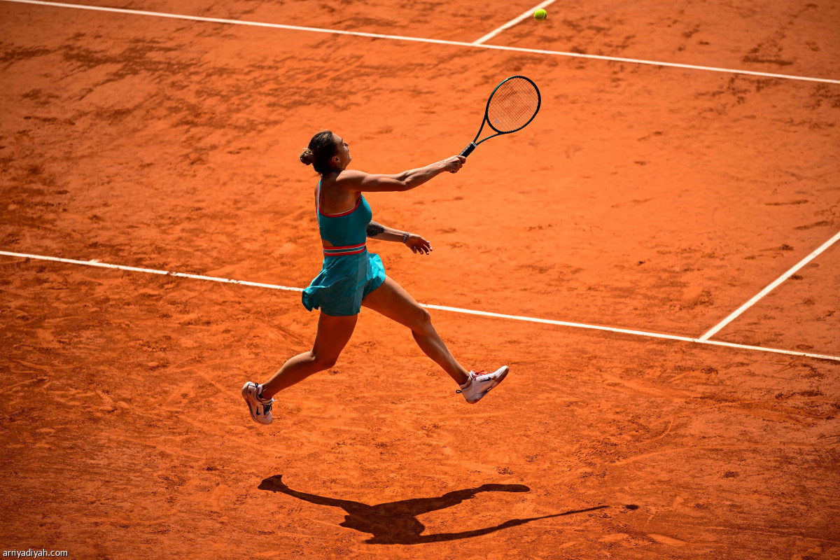 أرينا تتأهل