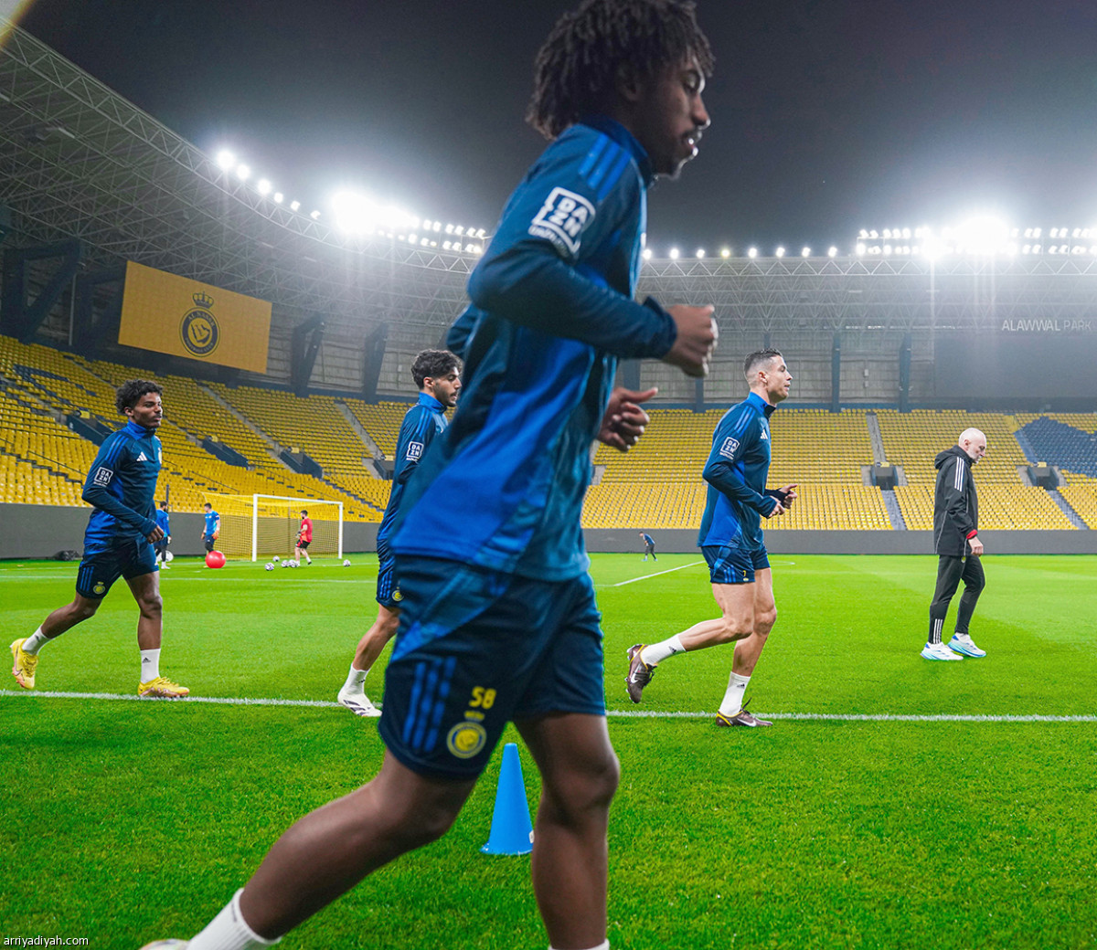 النصر يستأنف