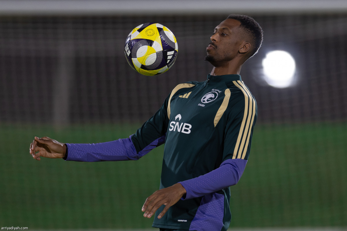 الأخضر يستعد