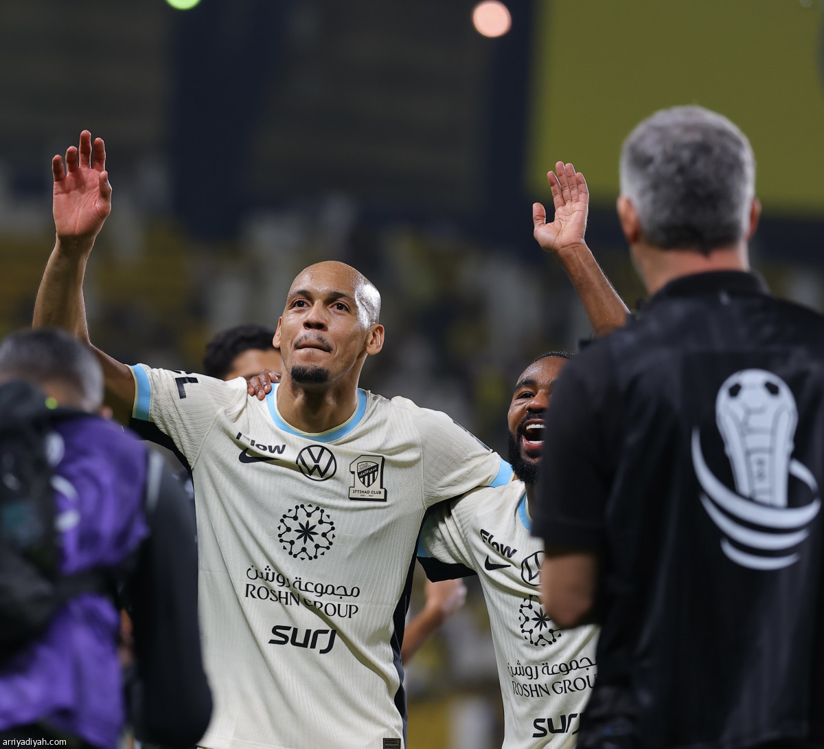 النمور تحتفل