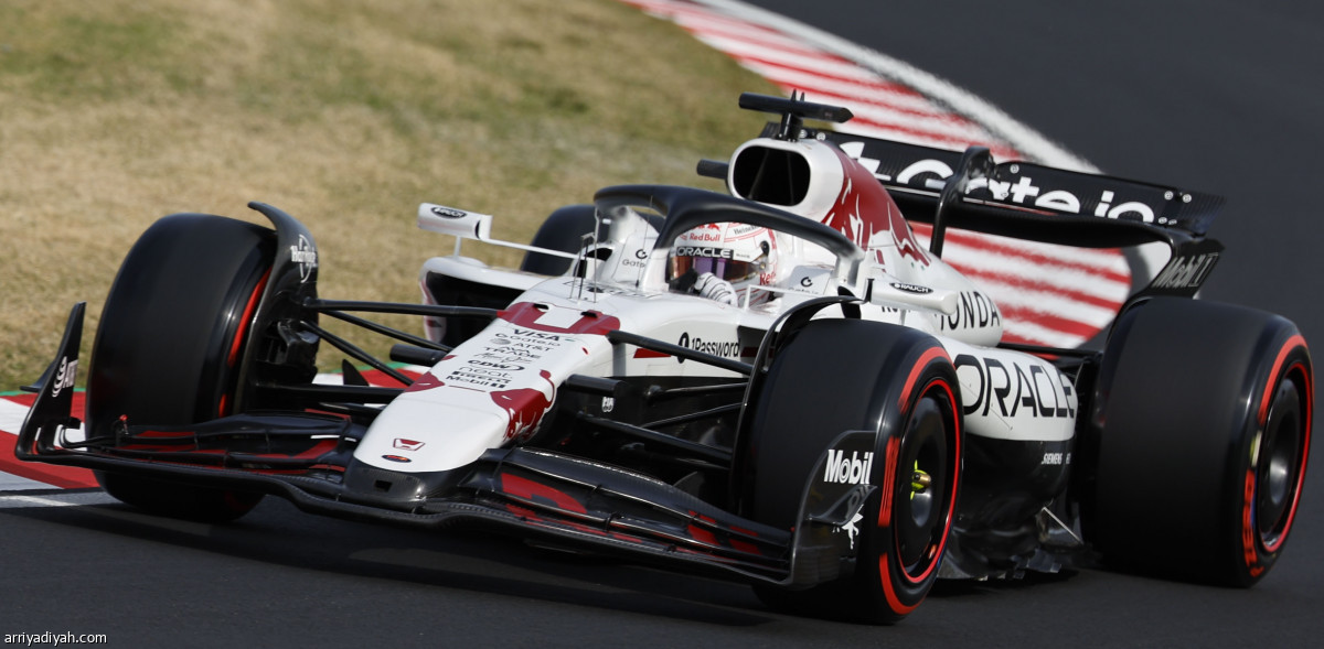 التأهيلية.. فيرستابن يتصدر