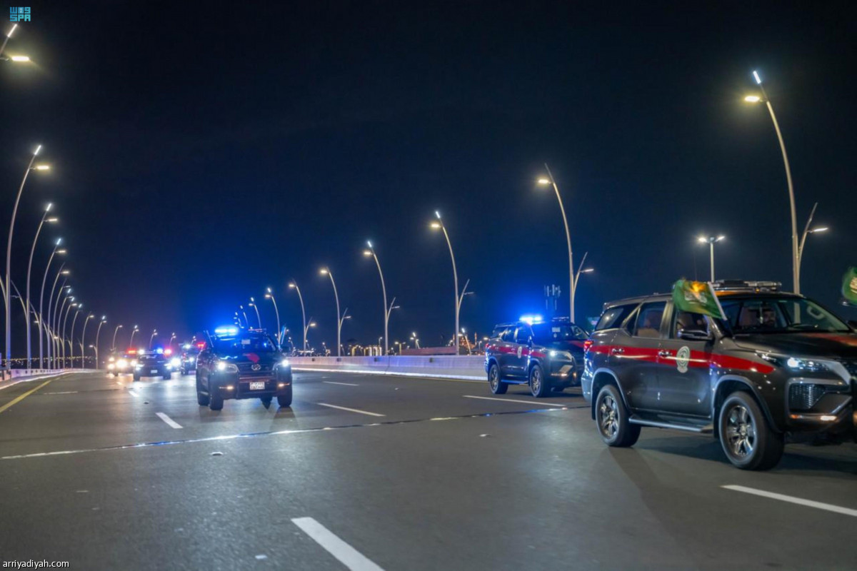 حائل مسيرة أمنية في يوم العلم